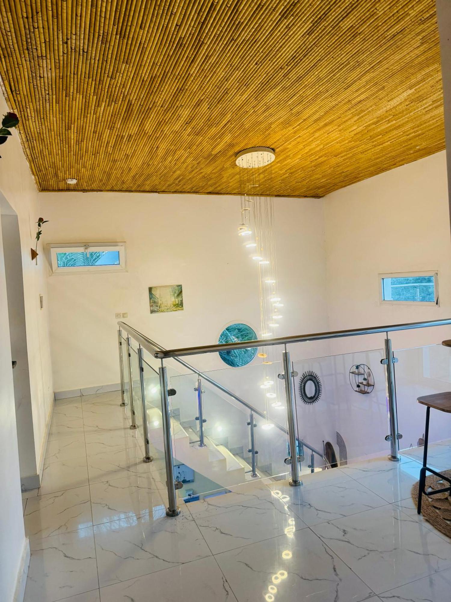 Bed and Breakfast Grace House Jacuzzi Saly Exterior foto